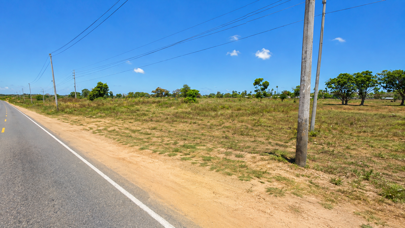 Roadside view near the 10-acre Mavueni land offering